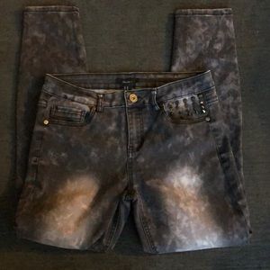 Forever 21 Jeans very stylish!